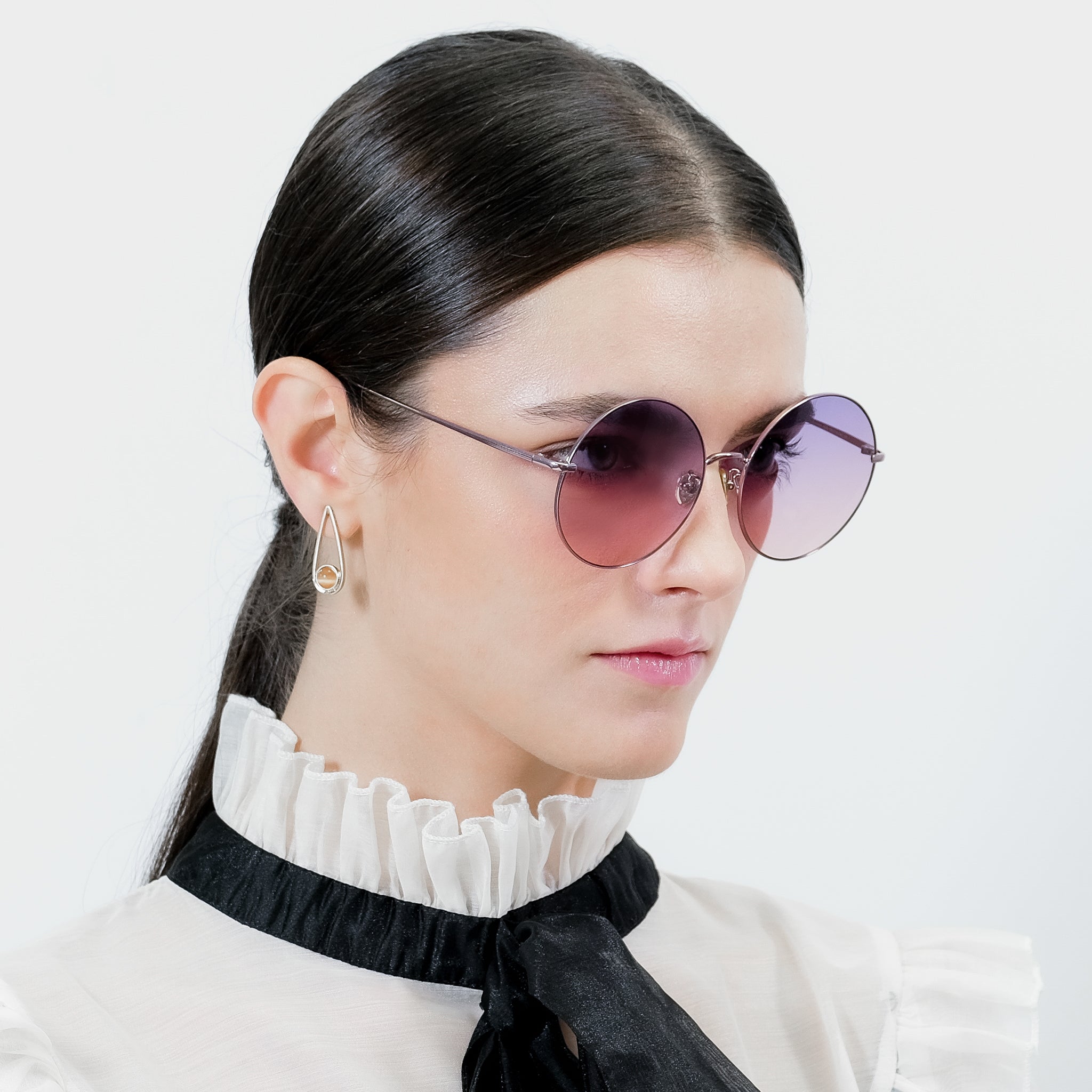 CHELSEA | Retro Circular Sunglasses | JILLSTUART Eyewear